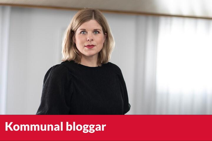 Profilbild på Lisa Bondesson. I nederkanten av bilden står "Kommunal bloggar" i vit text mot röd bakgrund. 