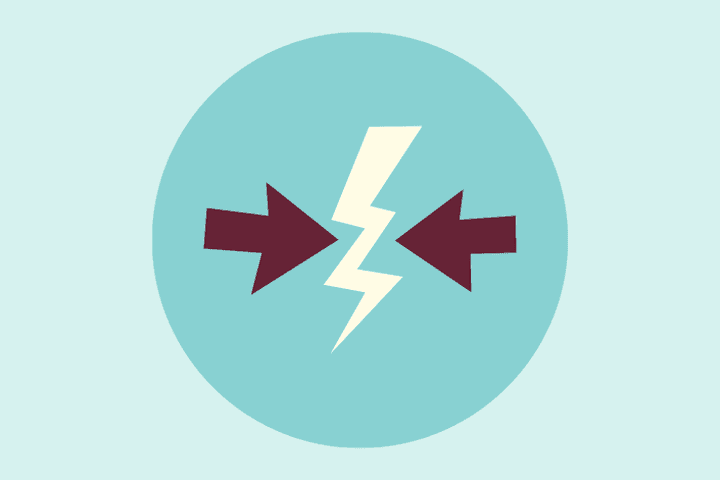Illustration of two arrows pointing at a white lightning.
